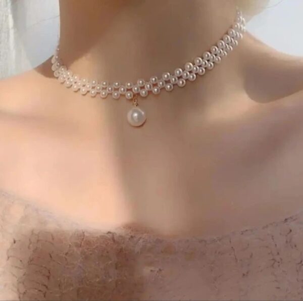 Choker Pearl Necklace